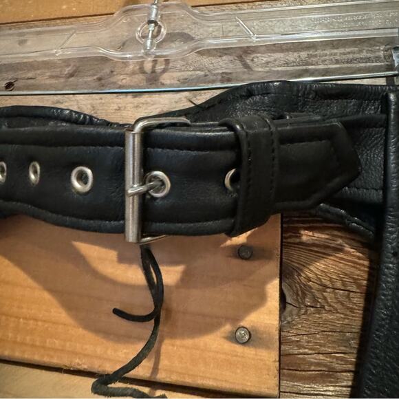 UNIK Premium Leather Motorcycle Zip Side Chaps Black Size S - Unisex - Bikercore - Picture 3 of 13